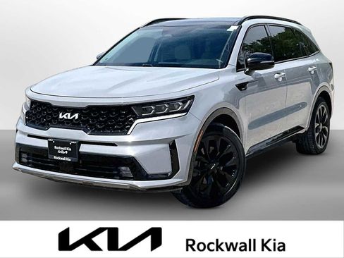 Certified 2022 Kia Sorento SX FWD image 1