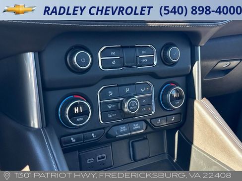 Certified 2023 Chevrolet Tahoe LT w/ LT Signature Plus Package image 20