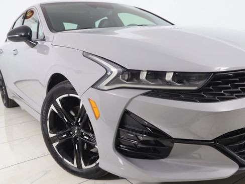 Used 2023 Kia K5 GT-Line image 17