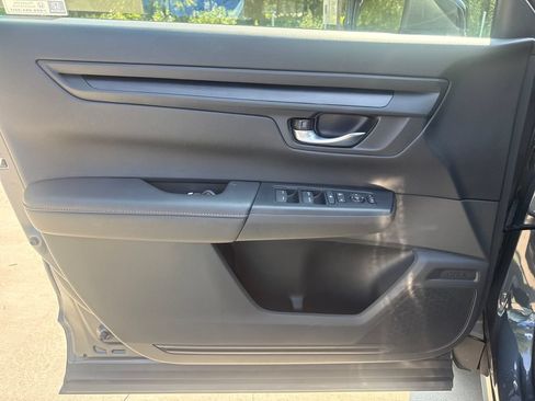 Used 2024 Honda CR-V Sport image 13