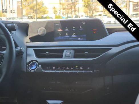 Used 2021 Lexus UX 250h w/ Premium Package AWD/4WD image 20