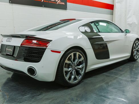 Used 2014 Audi R8 V10 AWD/4WD image 36