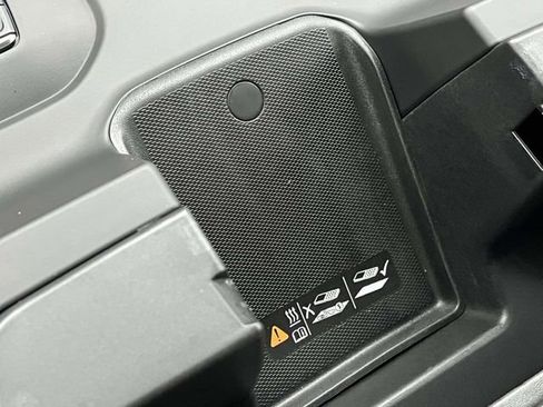 Used 2025 GMC Sierra 2500 Denali Ultimate image 35