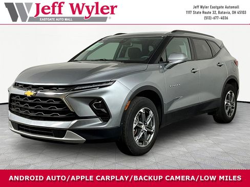 Used 2024 Chevrolet Blazer LT w/ Convenience Package FWD image 1