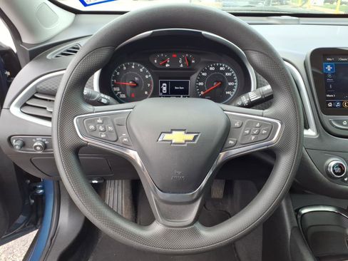Used 2024 Chevrolet Malibu LT image 21