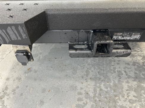 Used 2021 RAM 2500 Tradesman w/ Chrome Appearance Group image 14