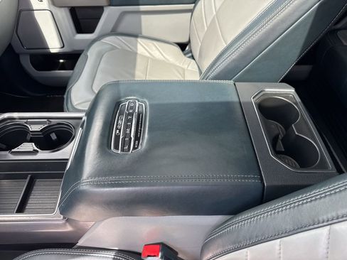 Used 2022 Ford F450 Limited w/ FX4 Off-Road Package image 53