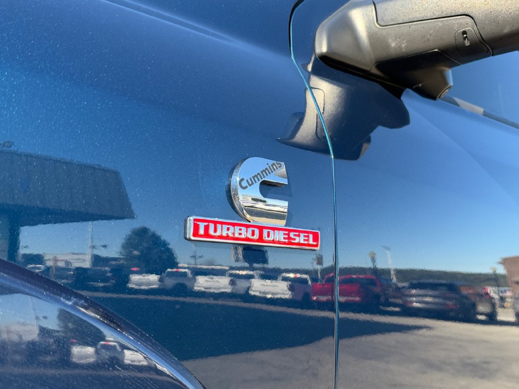 Used 2020 RAM 3500 Laramie AWD/4WD image 32
