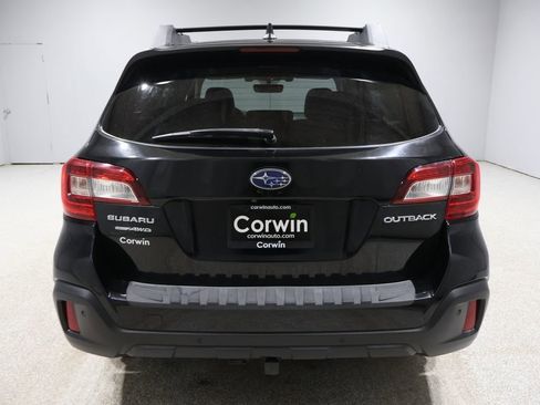 Used 2019 Subaru Outback 2.5i Limited w/ Popular Package #2 image 3