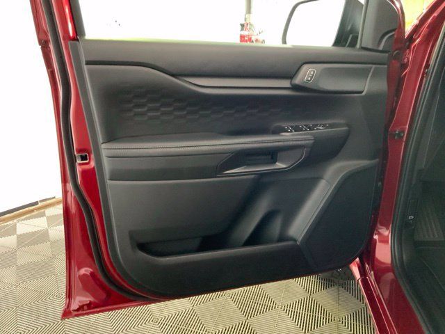 New 2026 Ford Ranger XLT w/ Equipment Group 301A High AWD/4WD image 18