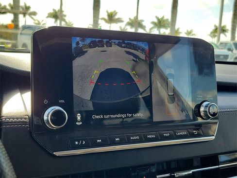 Used 2024 Mitsubishi Outlander SE Black Edition image 33