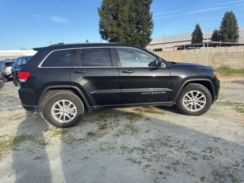 Used 2015 Jeep Grand Cherokee Laredo w/ Quick Order Package 23E image 4