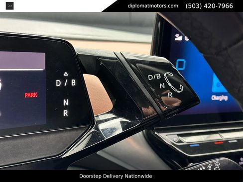 Used 2022 Volkswagen ID.4 Pro S image 34