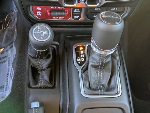 New 2026 Jeep Gladiator Rubicon AWD/4WD image 21