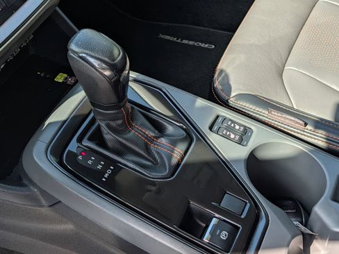 Certified 2024 Subaru Crosstrek 2.5i Limited w/ Crosstrek Mirror Package AWD/4WD image 9