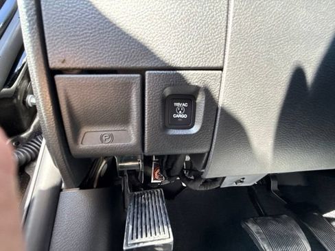 New 2027 RAM 2500 Tradesman AWD/4WD image 27