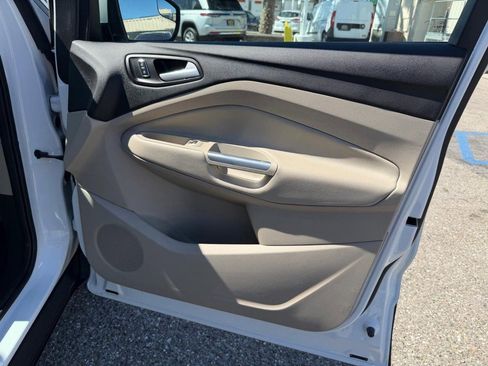 Used 2015 Ford Escape SE AWD/4WD image 19