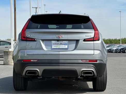 Used 2023 Cadillac XT4 Premium Luxury AWD/4WD image 5