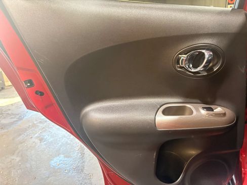 Used 2012 Nissan Juke S AWD/4WD image 15