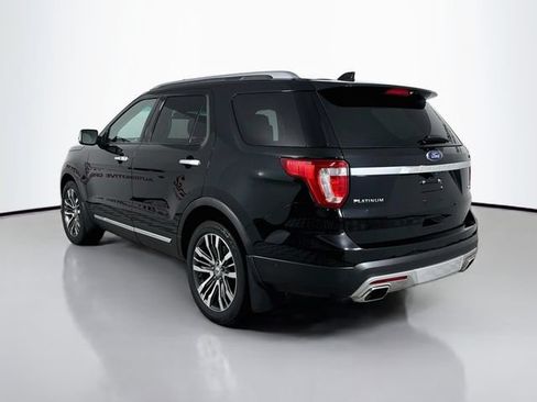 Used 2016 Ford Explorer Platinum AWD/4WD image 5