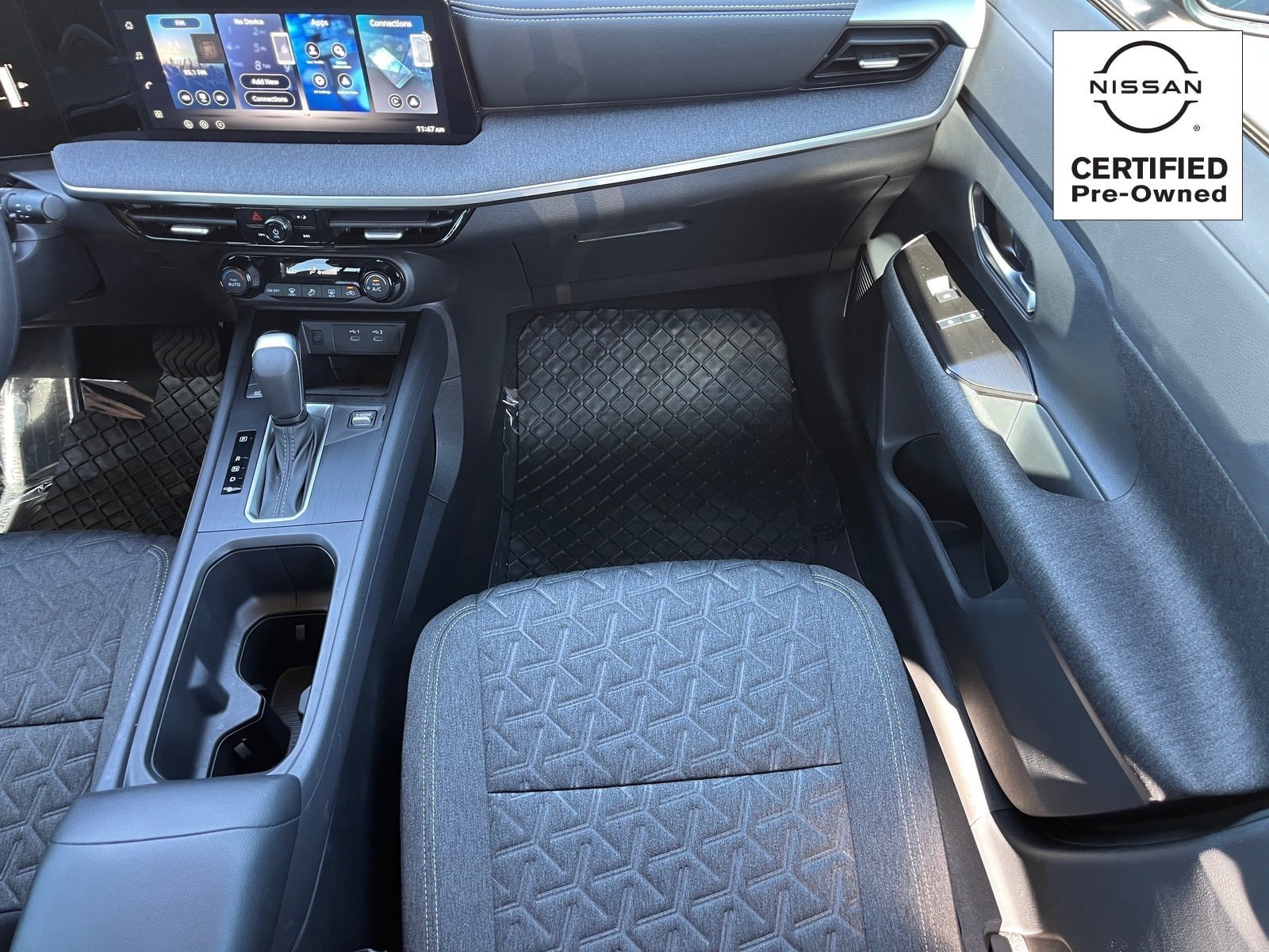 Certified 2026 Nissan Kicks SV FWD image 15