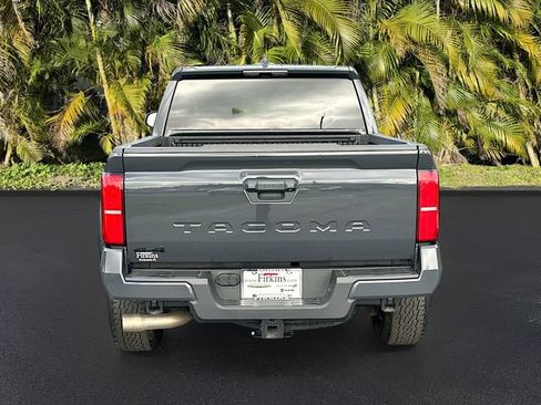 Used 2024 Toyota Tacoma TRD Off-Road image 6