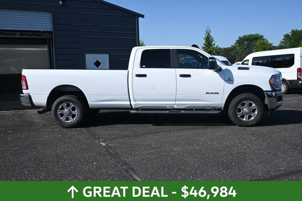 Used 2024 RAM 3500 Big Horn AWD/4WD image 5