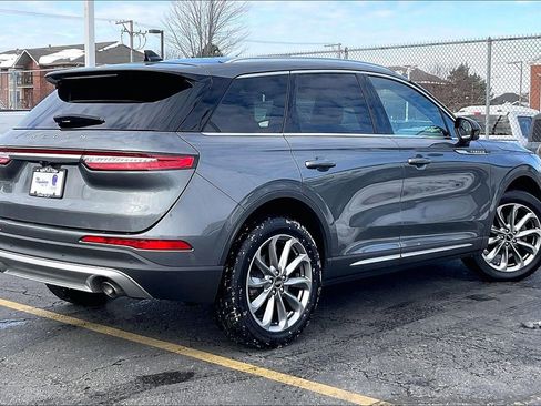 Used 2022 Lincoln Corsair AWD w/ Premium Package image 10