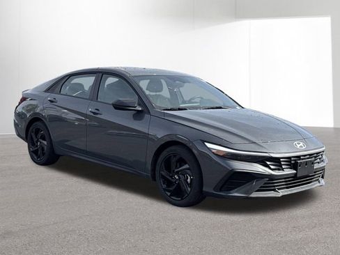 New 2026 Hyundai Elantra Sport FWD image 12