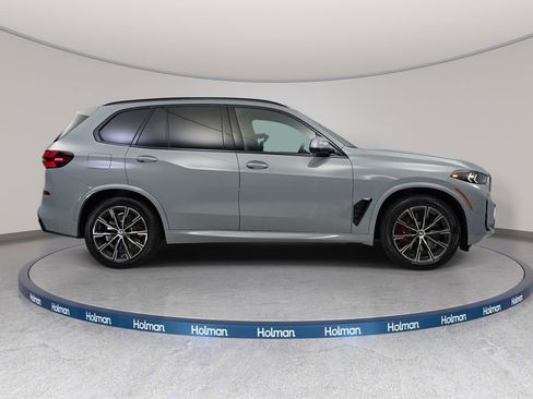 New 2026 BMW X5 xDrive50e w/ M Sport Package image 4