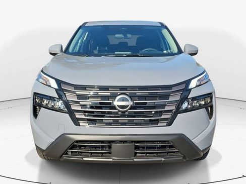 New 2026 Nissan Rogue SV FWD image 3