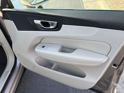 Used 2023 Volvo XC60 B5 Plus w/ Protection Package Premier FWD image 14