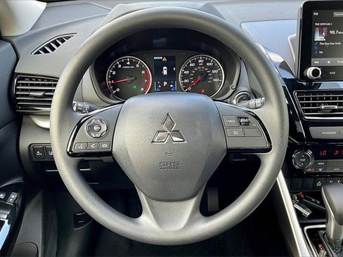 New 2026 Mitsubishi Eclipse Cross LE image 10