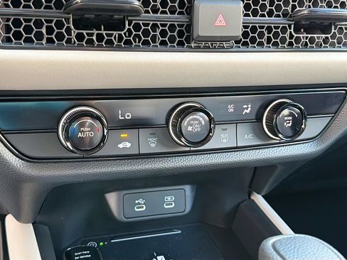 New 2026 Honda HR-V LX image 12