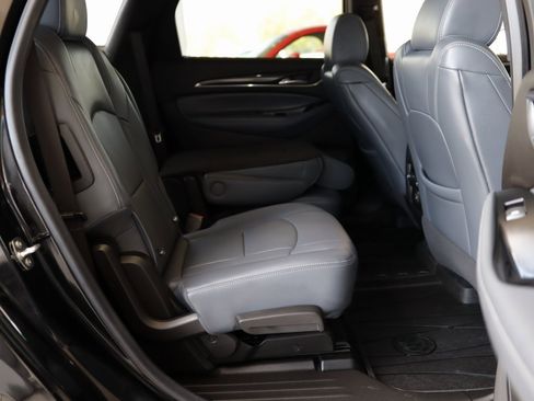 Used 2023 Buick Enclave Essence w/ Sport Touring Edition image 29