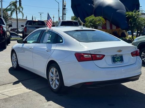 Certified 2024 Chevrolet Malibu LT FWD image 3
