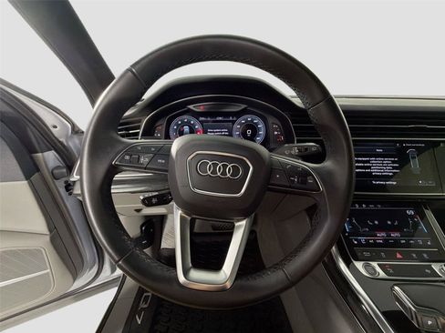 Used 2021 Audi Q7 3.0T Premium Plus w/ Executive Package AWD/4WD image 12