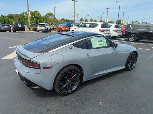 New 2026 Nissan Z Performance w/ Floor Mat Package RWD image 6