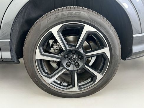 Used 2025 Audi Q3 2.0T Premium Plus w/ Premium Plus Package image 29