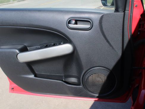 Used 2014 MAZDA MAZDA2 Sport image 12