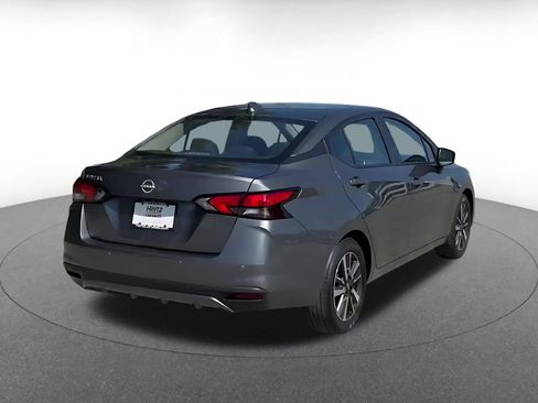 Used 2025 Nissan Versa SV FWD image 11