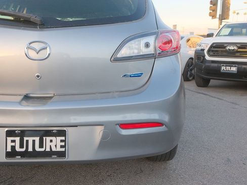 Used 2013 MAZDA MAZDA3 i Touring image 35