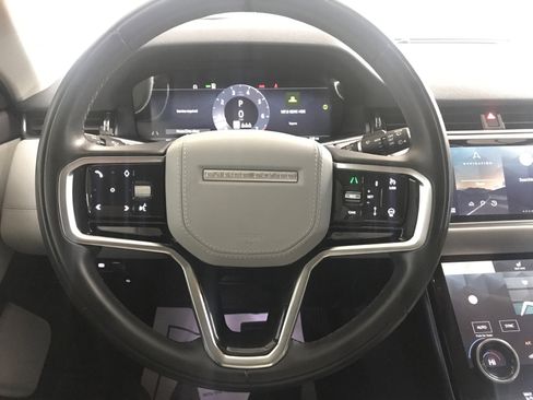 Used 2023 Land Rover Range Rover Evoque SE image 16