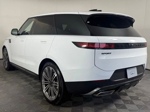New 2026 Land Rover Range Rover Sport SE image 4