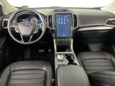 Used 2024 Ford Edge SEL w/ Convenience Package image 12