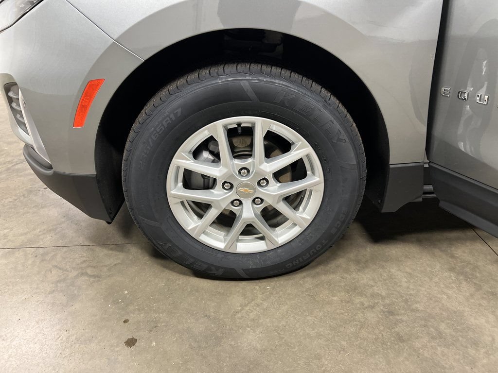 Certified 2023 Chevrolet Equinox LT AWD/4WD image 10