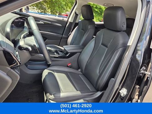 Used 2024 Buick Envision Preferred AWD/4WD image 7