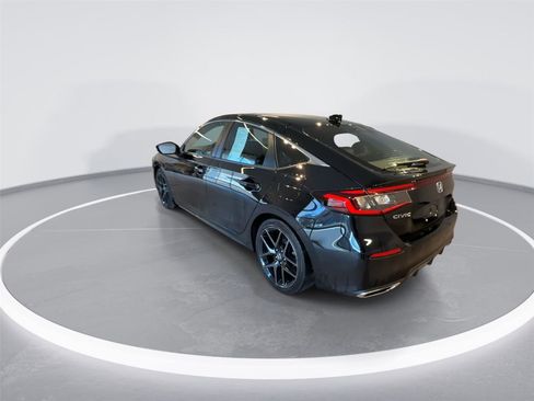 Used 2024 Honda Civic Sport Touring image 6