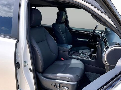 Used 2022 Lexus GX 460 Premium AWD/4WD image 9