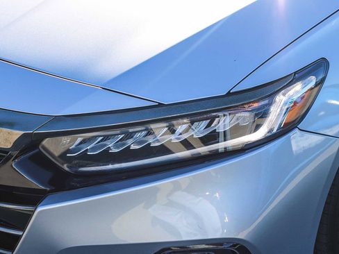 Used 2021 Honda Accord Sport Special Edition image 5